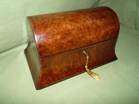 Large Burr Walnut Bell Style Tea Caddy - Original Lids c.1870 (5 of 11) Large Burr Walnut Bell Style Tea Caddy - Original Lids c.1870 (5 of 11)