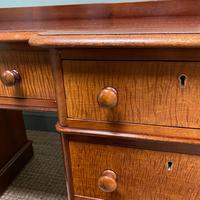Quality Victorian Mahogany Antique Pedestal Desk (3 of 8) Quality Victorian Mahogany Antique Pedestal Desk (3 of 8)