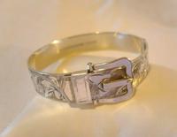 Vintage Silver Buckle Bangle 1977 Ornate Silver Bracelet 7" Length 34.9 Grams (3 of 12) Vintage Silver Buckle Bangle 1977 Ornate Silver Bracelet 7" Length 34.9 Grams (3 of 12)