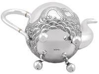 Chinese Export Silver Three Piece Tea Service - Antique c.1920 (14 of 15) Chinese Export Silver Three Piece Tea Service - Antique c.1920 (14 of 15)