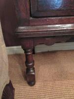 George II Period Oak Three Drawer Dresser (7 of 14) George II Period Oak Three Drawer Dresser (7 of 14)