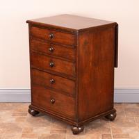 19th Century Small Mahogany Chest of Drawers with Extending Top (13 of 24) 19th Century Small Mahogany Chest of Drawers with Extending Top (13 of 24)