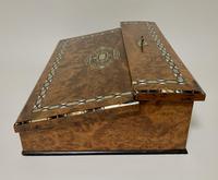 Antique Amboyna Mother of Pearl Inlaid Writing Slope Lap Box (14 of 19) Antique Amboyna Mother of Pearl Inlaid Writing Slope Lap Box (14 of 19)