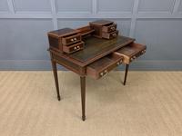 Inlaid Mahogany & Amboyna Writing Desk (12 of 19) Inlaid Mahogany & Amboyna Writing Desk (12 of 19)