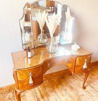 Burr Walnut Dressing Table / Vanity / Sideboard (4 of 6) Burr Walnut Dressing Table / Vanity / Sideboard (4 of 6)