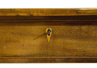 Small George III Mahogany Centre Table (5 of 8) Small George III Mahogany Centre Table (5 of 8)