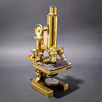 Brass Microscope by R & J Beck Ltd (2 of 7) Brass Microscope by R & J Beck Ltd (2 of 7)