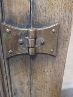 Reproduction Oak Side Cabinet / Dresser Base Titchmarsh Goodwin Style (9 of 9) Reproduction Oak Side Cabinet / Dresser Base Titchmarsh Goodwin Style (9 of 9)