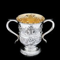 Georgian Solid Silver Loving Cup / Two Handled Cup - London 1748 (26 of 28) Georgian Solid Silver Loving Cup / Two Handled Cup - London 1748 (26 of 28)