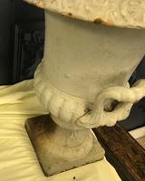 Pair of Cast Iron Garden Urns (4 of 7) Pair of Cast Iron Garden Urns (4 of 7)