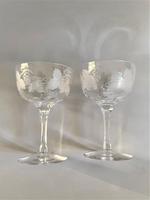 Good Pair of Victorian Vine Etched Champagne Bowls (5 of 5) Good Pair of Victorian Vine Etched Champagne Bowls (5 of 5)