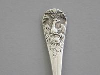 Victorian Cast Silver Phoenix & Rose Salt Shovel by H J Lias & J Wakely, London, 1880 (5 of 10) Victorian Cast Silver Phoenix & Rose Salt Shovel by H J Lias & J Wakely, London, 1880 (5 of 10)