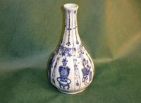 16th Century Chinese Bottle (2 of 3) 16th Century Chinese Bottle (2 of 3)