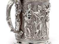 Ornate Victorian Electro Formed Silver Plated Lidded Tankard with Figural Scenes of Musicians (7 of 13) Ornate Victorian Electro Formed Silver Plated Lidded Tankard with Figural Scenes of Musicians (7 of 13)