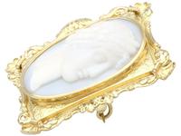 Carved Hardstone & 18ct Yellow Gold Cameo Brooch - Antique c.1860 (5 of 9) Carved Hardstone & 18ct Yellow Gold Cameo Brooch - Antique c.1860 (5 of 9)