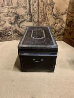 English Regency Leather Camphor Wood Trunk (4 of 5) English Regency Leather Camphor Wood Trunk (4 of 5)