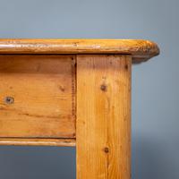 Victorian Kitchen Table (8 of 10) Victorian Kitchen Table (8 of 10)