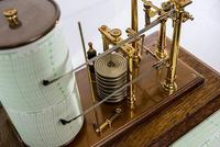 Combined Barograph / Thermograph by R & J Beck, Cornhill, London c.1912 (4 of 4) Combined Barograph / Thermograph by R & J Beck, Cornhill, London c.1912 (4 of 4)