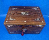 William IV Rosewood Jewellery Box Inlaid with Beautiful Mother of Pearl (2 of 14) William IV Rosewood Jewellery Box Inlaid with Beautiful Mother of Pearl (2 of 14)