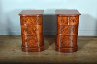 Antique Pair of Victorian Mahogany Bow Front Chests of Drawers (2 of 5) Antique Pair of Victorian Mahogany Bow Front Chests of Drawers (2 of 5)