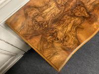 Re Finished Burr Walnut Serpentine Chest of Drawers (6 of 10) Re Finished Burr Walnut Serpentine Chest of Drawers (6 of 10)