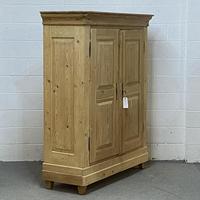 19th Century Double Pine Wardrobe - Dismantles (4 of 4) 19th Century Double Pine Wardrobe - Dismantles (4 of 4)