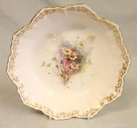 Pair of Antique Doulton Bowls (6 of 8) Pair of Antique Doulton Bowls (6 of 8)