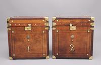Pair of 20th Century Leather Bound ex Army Trunks in Excellent Condition (7 of 11) Pair of 20th Century Leather Bound ex Army Trunks in Excellent Condition (7 of 11)