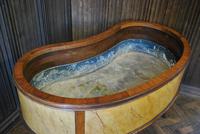 Large Antique Kidney Shaped Jardiniere (3 of 9) Large Antique Kidney Shaped Jardiniere (3 of 9)
