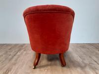 Victorian walnut easy chair (5 of 7) Victorian walnut easy chair (5 of 7)