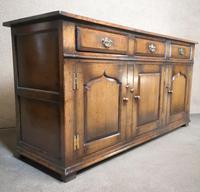 Titchmarsh Goodwin English Oak Dresser Base (5 of 10) Titchmarsh Goodwin English Oak Dresser Base (5 of 10)