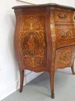 Beautiful Bombe Shaped Italian Commode c.1920 (6 of 9) Beautiful Bombe Shaped Italian Commode c.1920 (6 of 9)
