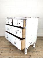 Small Distressed White Painted Victorian Chest of Drawers (9 of 10) Small Distressed White Painted Victorian Chest of Drawers (9 of 10)