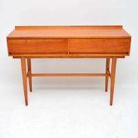 1960’s Vintage Satinwood Side Table by Beresford & Hicks (2 of 10) 1960’s Vintage Satinwood Side Table by Beresford & Hicks (2 of 10)