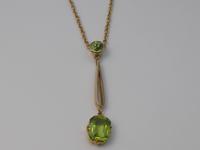 Edwardian 9ct Gold & Peridot Necklace (2 of 6) Edwardian 9ct Gold & Peridot Necklace (2 of 6)