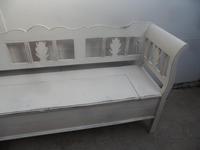 A Lovely White Motif 3/4 Seater Antique/Old Pine Kitchen/Hall Box Settle/ Bench (7 of 9) A Lovely White Motif 3/4 Seater Antique/Old Pine Kitchen/Hall Box Settle/ Bench (7 of 9)
