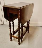 This is a Good Solid Oak Victorian Gateleg Table (3 of 7) This is a Good Solid Oak Victorian Gateleg Table (3 of 7)