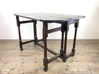 Early 18th Century Oak Gateleg Table (5 of 11) Early 18th Century Oak Gateleg Table (5 of 11)