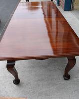 1920s Quality Mahogany Wind Out Dining Table + 3 Leaves on Cab Legs (2 of 3) 1920s Quality Mahogany Wind Out Dining Table + 3 Leaves on Cab Legs (2 of 3)