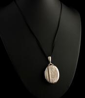 Antique Victorian Silver Locket, Aesthetic Era (4 of 13) Antique Victorian Silver Locket, Aesthetic Era (4 of 13)