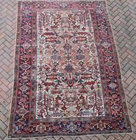 Old Heriz Carpet 309x214cm (8 of 9) Old Heriz Carpet 309x214cm (8 of 9)