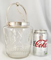 WMF Silver Plated Biscuit Barrel c.1930 (2 of 7) WMF Silver Plated Biscuit Barrel c.1930 (2 of 7)