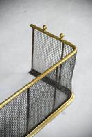 Victorian Brass Nursery Fire Fender (5 of 12) Victorian Brass Nursery Fire Fender (5 of 12)