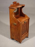 Late Victorian Walnut Purdonium (5 of 7) Late Victorian Walnut Purdonium (5 of 7)