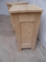 Small Pair of Antique Pine Victorian Bedside Cabinets to wax / paint (8 of 8) Small Pair of Antique Pine Victorian Bedside Cabinets to wax / paint (8 of 8)