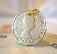 Vintage Pocket Watch Chain Fob 1965 Queen Elizabeth Threepenny Bit Old 3d Coin Fob (2 of 7) Vintage Pocket Watch Chain Fob 1965 Queen Elizabeth Threepenny Bit Old 3d Coin Fob (2 of 7)