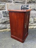 Antique Mahogany Bedside Cabinet (5 of 10) Antique Mahogany Bedside Cabinet (5 of 10)