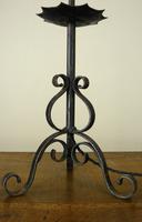 Pretty Little Vintage Wrought Iron Table Lamp - We Have 10 (6 of 9) Pretty Little Vintage Wrought Iron Table Lamp - We Have 10 (6 of 9)