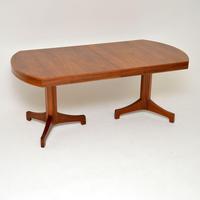 1960's Vintage Walnut Extending Dining Table by Robert Heritage (2 of 11) 1960's Vintage Walnut Extending Dining Table by Robert Heritage (2 of 11)