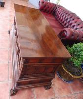 Italian Walnut Deception Coffer 1740 (3 of 12) Italian Walnut Deception Coffer 1740 (3 of 12)
